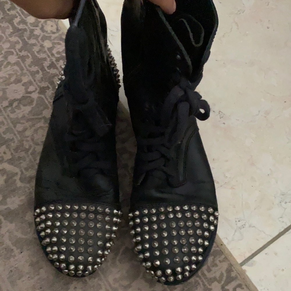 Steve Madden studded leather combat boots. Size 6.